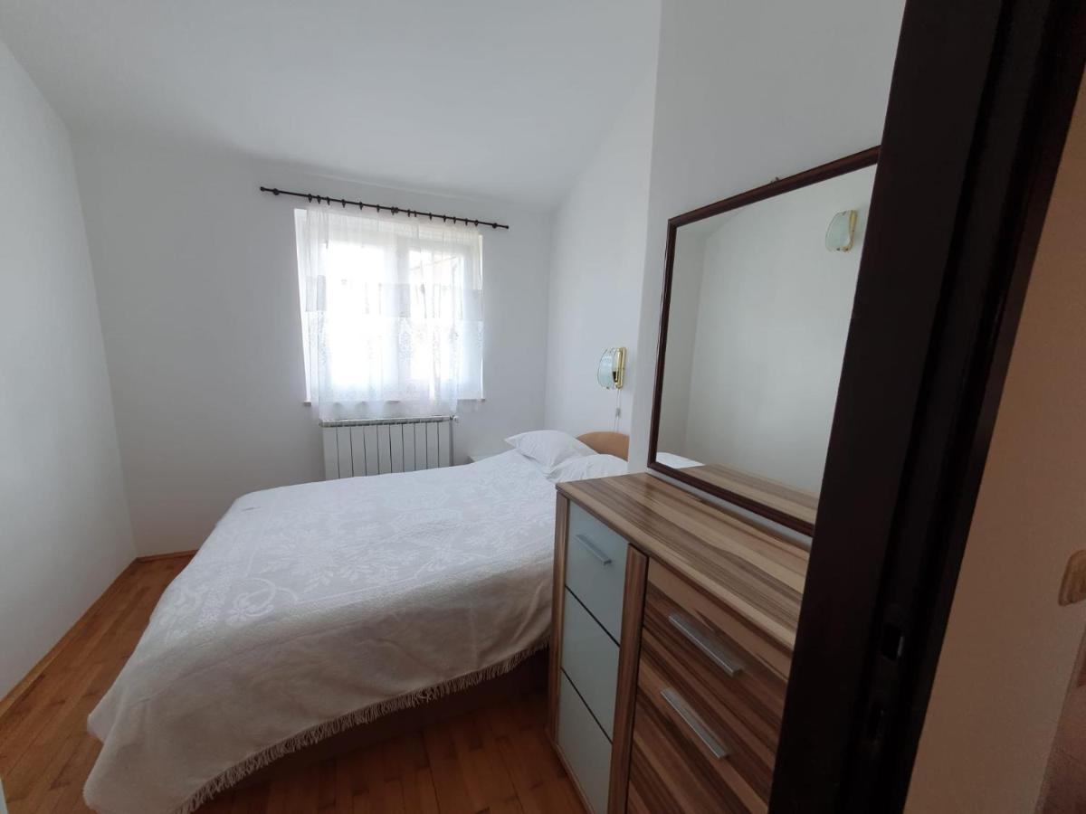 קרק Apartment With Terace And Sea View Marica מראה חיצוני תמונה