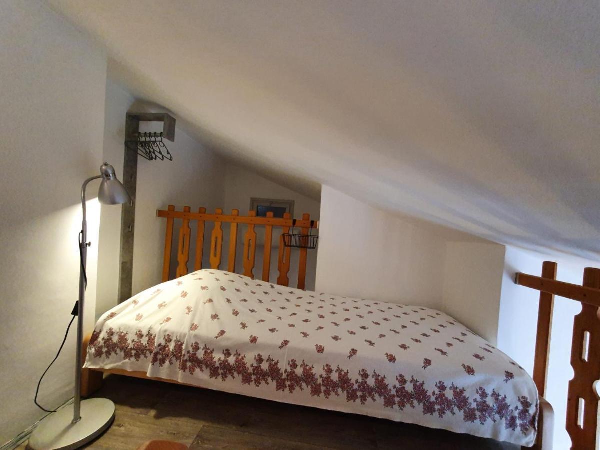 קרק Apartment With Terace And Sea View Marica מראה חיצוני תמונה